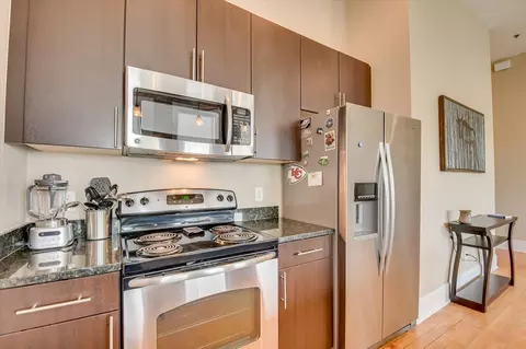 Kitchen - 936 Broad St #304, Augusta, GA 30901 photo 6 of 8
