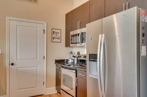 Kitchen - 936 Broad St #304, Augusta, GA 30901 photo 3 of 8