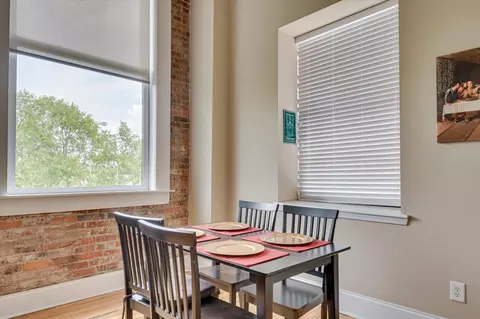 Dining - 936 Broad St #304, Augusta, GA 30901 photo 3 of 3