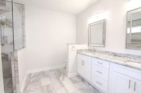 Bath - 170 Grandview Dr, Mccormick, SC 29835 photo 3 of 8