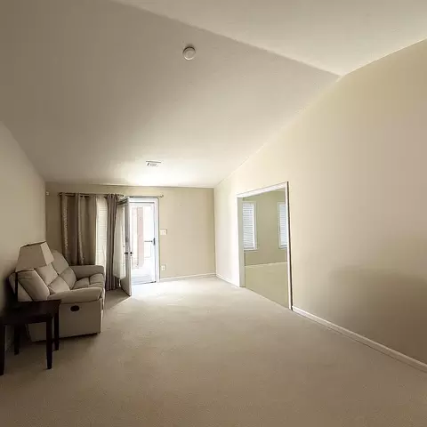 Living - 5249 Aruba Cir, Augusta, GA 30909 photo 1 of 1