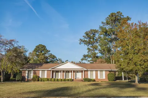 341 Azalea Ave, Millen, GA 30442