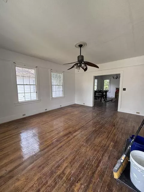 Living - 2012 Stanres St, Augusta, GA 30904 photo 1 of 2