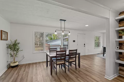 Dining - 125 Lee St, Thomson, GA 30824 photo 1 of 4