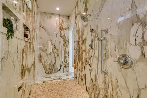 Bath - 3954 Silver Bluff Rd, Jackson, SC 29831 photo 3 of 5