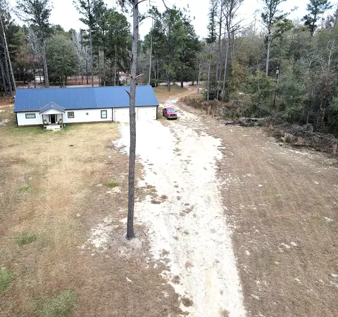 Exterior - 169 E Sheppard St, Stapleton, GA 30823 photo 4 of 6