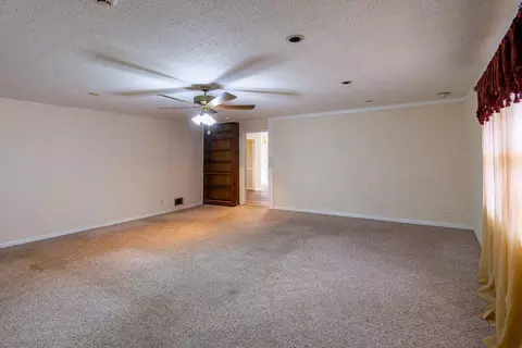 Living - 3417 Rushing Rd, Augusta, GA 30906 photo 4 of 5