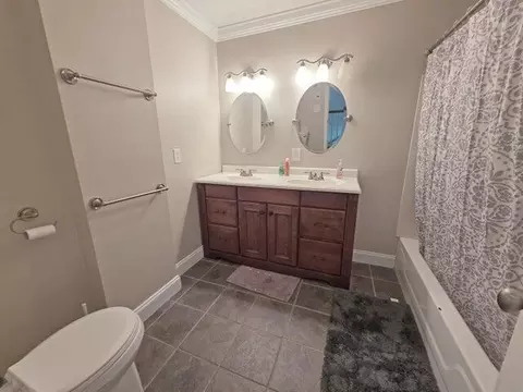 Bath - 613 Skyline Dr, Leesville, SC 29070 photo 3 of 4