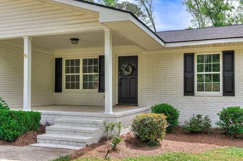 Exterior - 5138 Fairington Dr, Evans, GA 30809 photo 4 of 12
