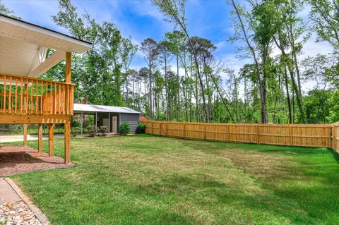 Exterior - 5138 Fairington Dr, Evans, GA 30809 photo 11 of 12
