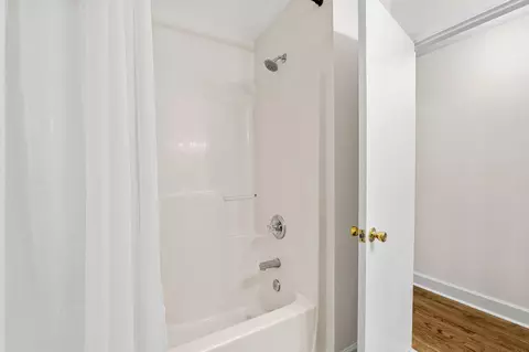 Bath - 5138 Fairington Dr, Evans, GA 30809 photo 6 of 7