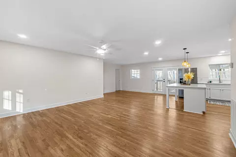 Living - 5138 Fairington Dr, Evans, GA 30809 photo 2 of 4