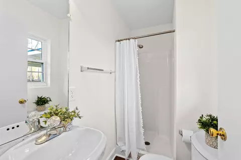 Bath - 5138 Fairington Dr, Evans, GA 30809 photo 7 of 7