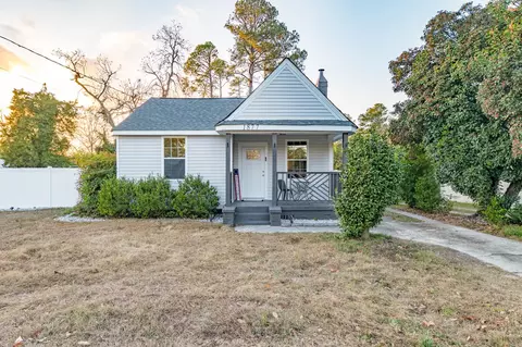 1877 Kissingbower Rd, Augusta, GA 30904