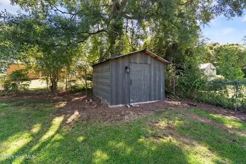 Exterior - 2908 Stratford Dr, Augusta, GA 30909 photo 4 of 10
