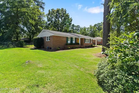 Exterior - 2908 Stratford Dr, Augusta, GA 30909 photo 9 of 10