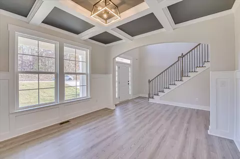Living - 3950 Barrett St, Augusta, GA 30909 photo 5 of 5