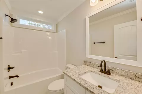 Bath - 3950 Barrett St, Augusta, GA 30909 photo 5 of 5