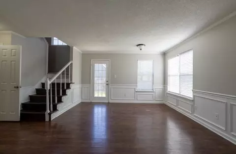 Living - 322 Timberidge Dr, Augusta, GA 30907 photo 3 of 9