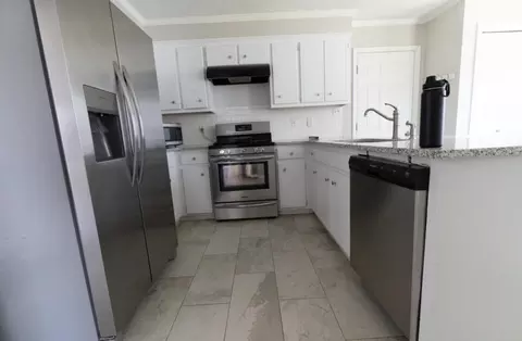 Kitchen - 322 Timberidge Dr, Augusta, GA 30907 photo 2 of 3