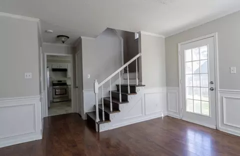 Living - 322 Timberidge Dr, Augusta, GA 30907 photo 7 of 9