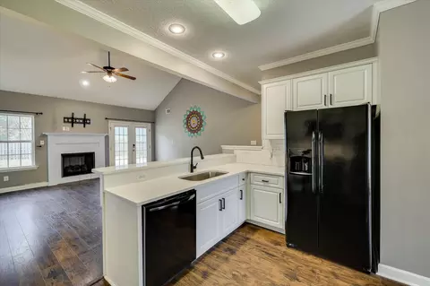 Kitchen - 721 Wickham Dr, Evans, GA 30809 photo 4 of 4