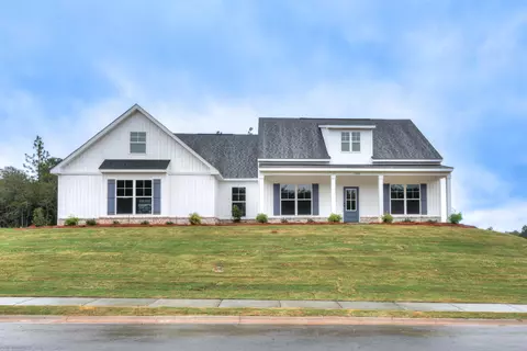 1707 N Pine Ridge Dr, Hephzibah, GA 30815