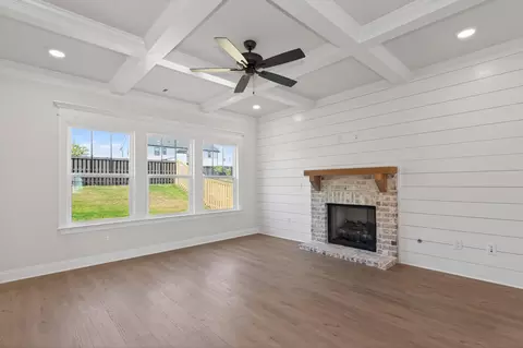 Living - 835 Sparrow Point Ave, Evans, GA 30809 photo 1 of 4