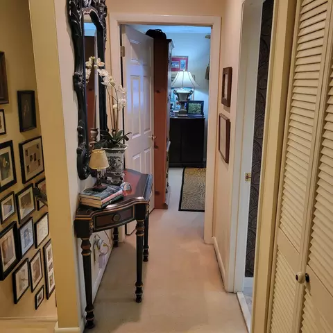 Entry Way - 3502 Prestwick Dr, Martinez, GA 30907 photo 9 of 12