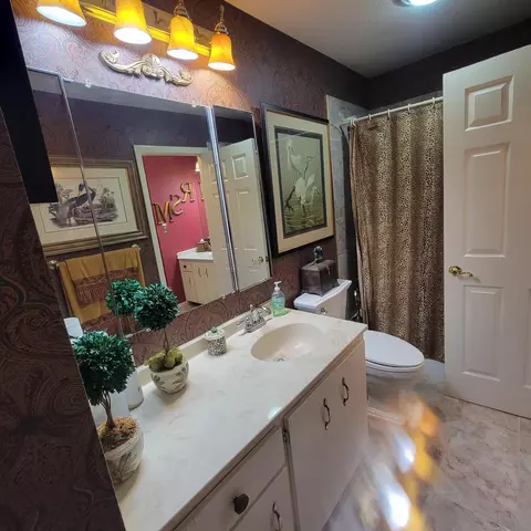 Bath - 3502 Prestwick Dr, Martinez, GA 30907 photo 15 of 16