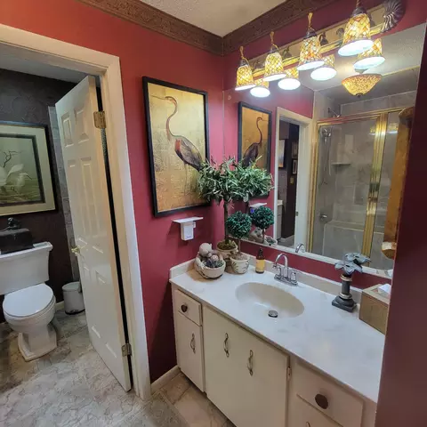 Bath - 3502 Prestwick Dr, Martinez, GA 30907 photo 11 of 16