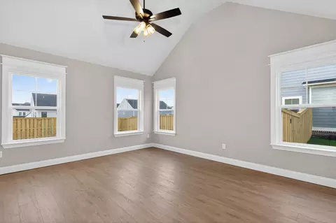 Living - 820 Sparrow Point Ave, Evans, GA 30809 photo 4 of 4
