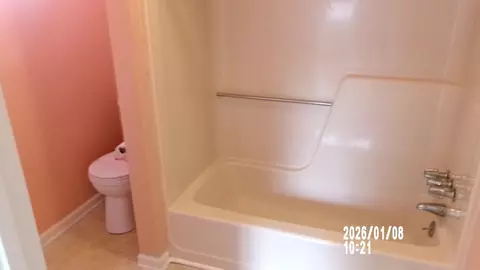 Bath - 4755 Maple Spring Ct, Martinez, GA 30907 photo 3 of 3