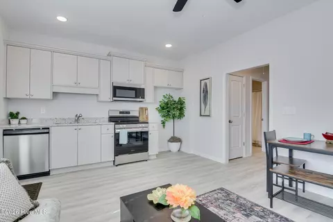 101 Constitution Cir #B, Washington, GA 30673 photo 8