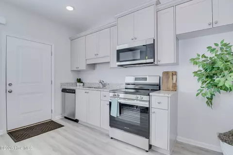 101 Constitution Cir #B, Washington, GA 30673 photo 4