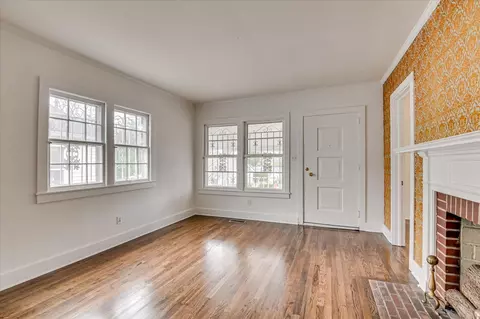 Living - 2440 Earl St, Augusta, GA 30904 photo 1 of 8