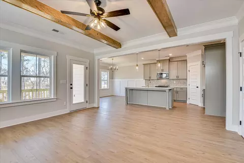 Living - 133 Tanager Ln, Evans, GA 30809 photo 4 of 8