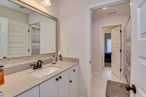 Bath - 3472 Hilltop Trl, Evans, GA 30809 photo 6 of 8