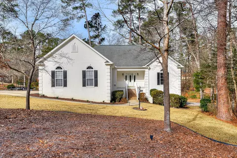 216 Charleston Ln, Mccormick, SC 29835
