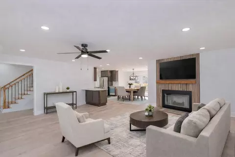 Living - 3744 Cactus Trl, Martinez, GA 30907 photo 7 of 7