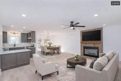 Living - 3744 Cactus Trl, Martinez, GA 30907 photo 6 of 7