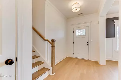Entry Way - 617 Grosbeak Ln, Evans, GA 30809 photo 1 of 10