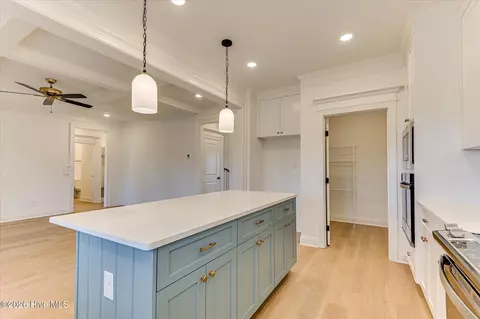 Kitchen - 617 Grosbeak Ln, Evans, GA 30809 photo 4 of 6