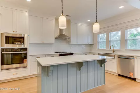 Kitchen - 617 Grosbeak Ln, Evans, GA 30809 photo 1 of 6