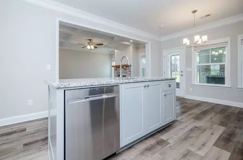 Kitchen - 2576 Traverse Trl, Evans, GA 30809 photo 4 of 5