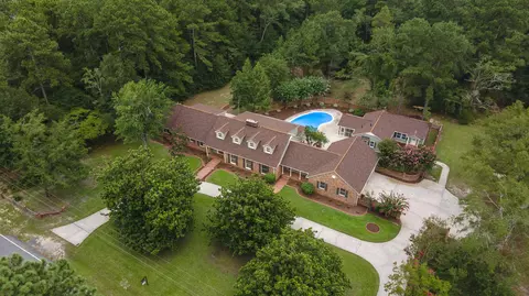 670 Partridge Bend Rd, Aiken, SC 29803