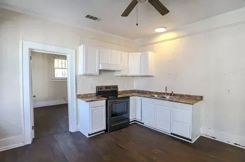 Kitchen - 932 Murphy St, Augusta, GA 30904 photo 1 of 2