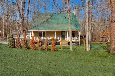 1442 Shore Line Dr, Tignall, GA 30668