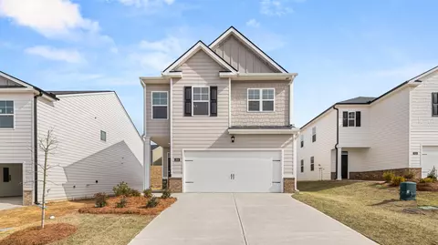 2036 Chromite Dr, Graniteville, SC 29829