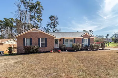 156 Holiday Dr, Martinez, GA 30907